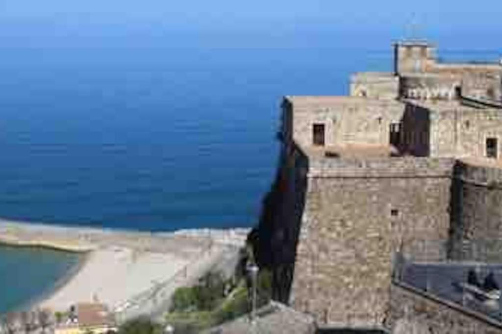 La Scaletta Sul Mare Di Pizzo Wifi E Disney+ Экстерьер фото